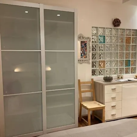 Windows On The Garden