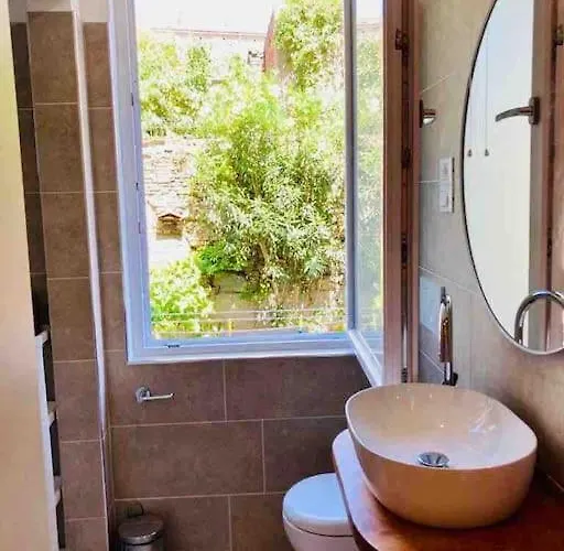 Apartment Windows On The Garden *