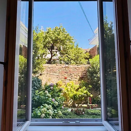 公寓 Windows On The Garden 的里雅斯特